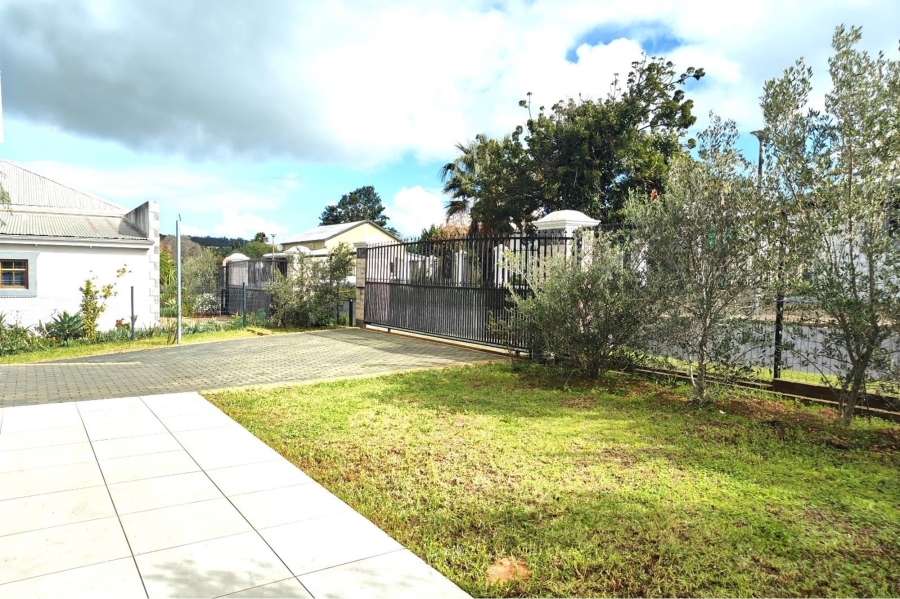 2 Bedroom Property for Sale in Moorreesburg Western Cape